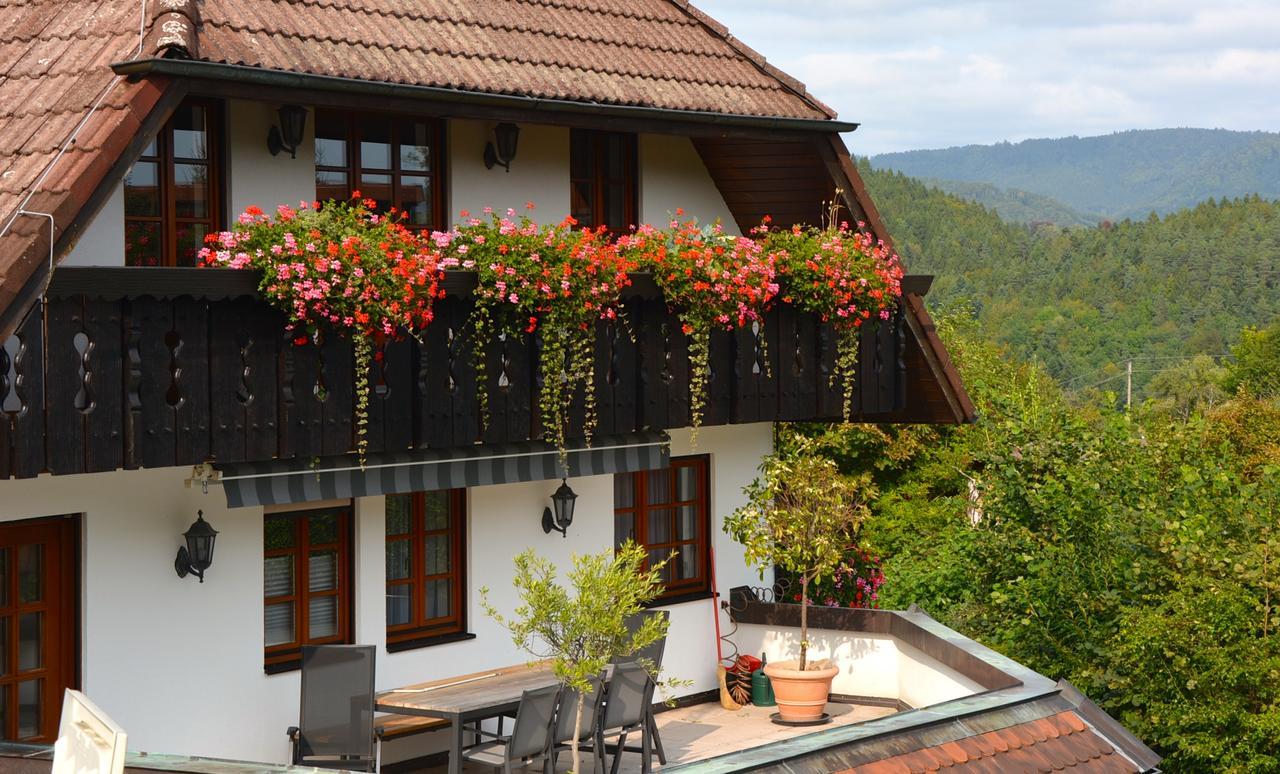 Genusshotel Hirschen - Erholung Im Gruenen Sallneck Εξωτερικό φωτογραφία