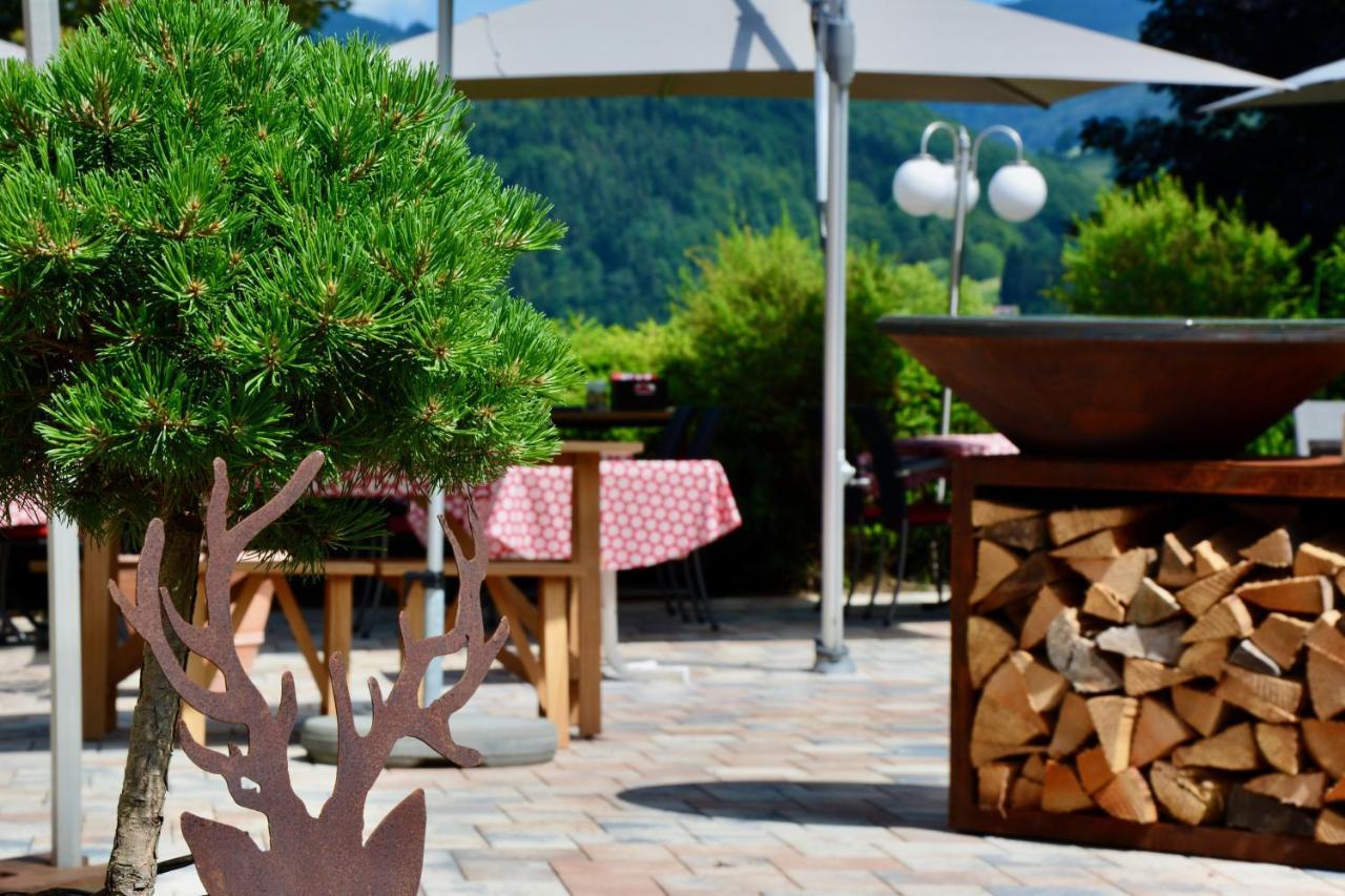 Genusshotel Hirschen - Erholung Im Gruenen Sallneck Εξωτερικό φωτογραφία